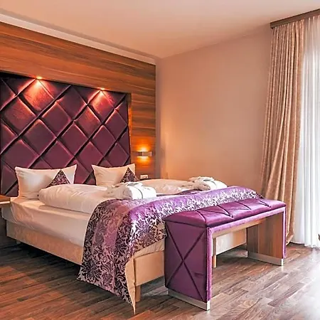 Strandresidenzen Aparthotel 4*