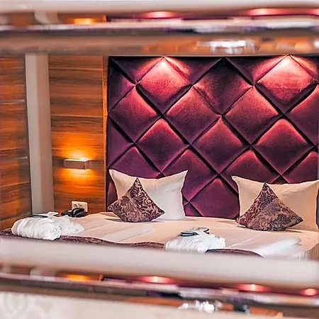 Strandresidenzen Aparthotel 4*